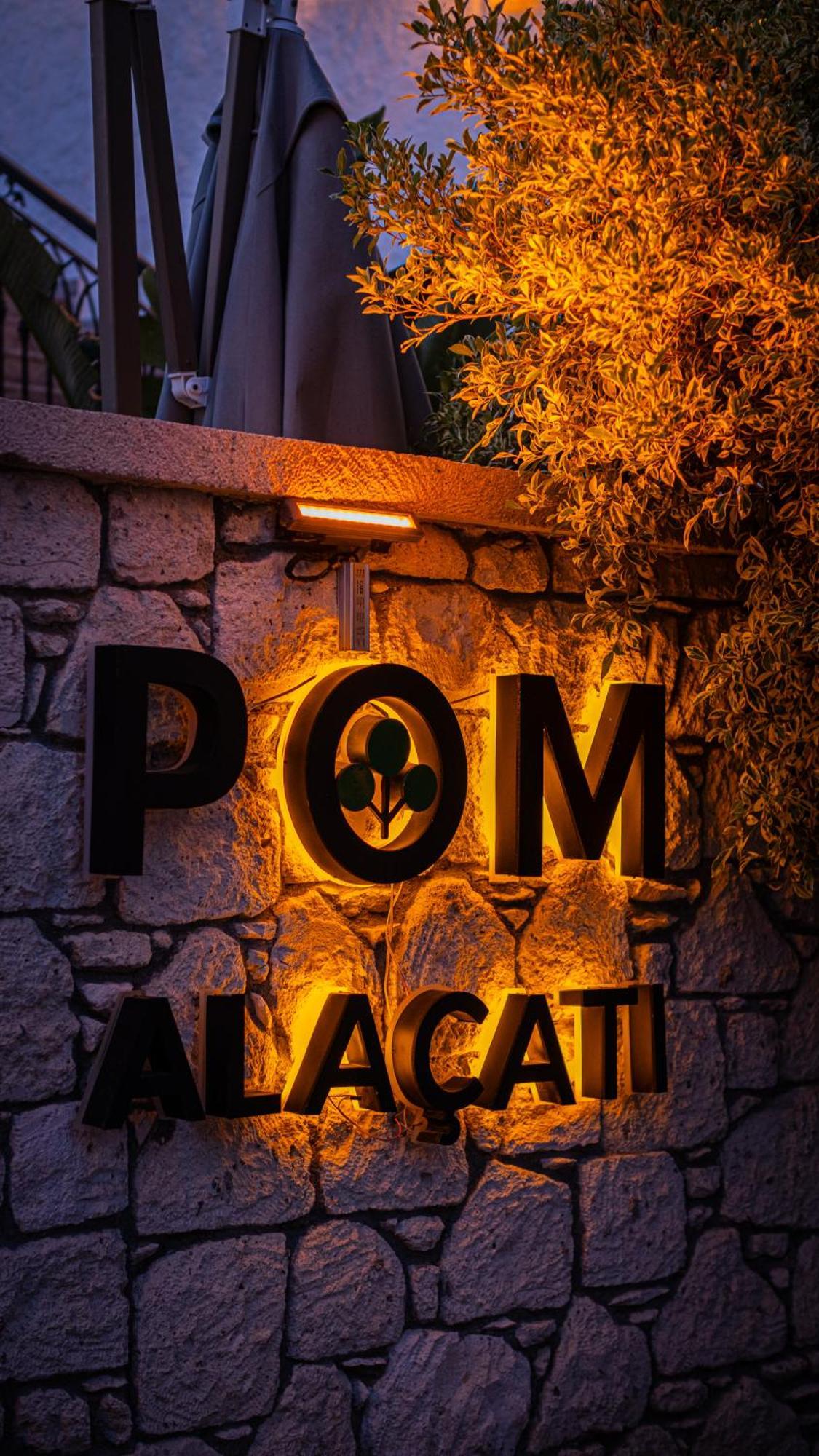 Pom Alacati Boutique Otel Çeşme Luaran gambar