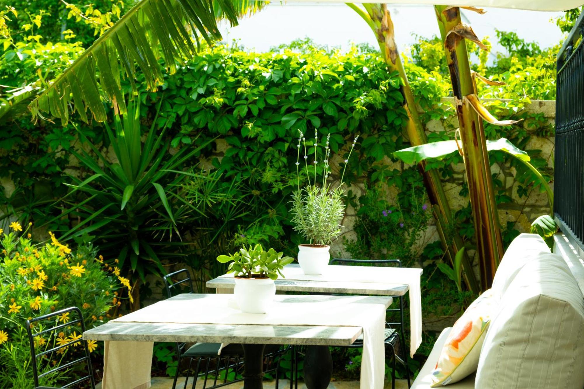 Pom Alacati Boutique Otel Çeşme Luaran gambar
