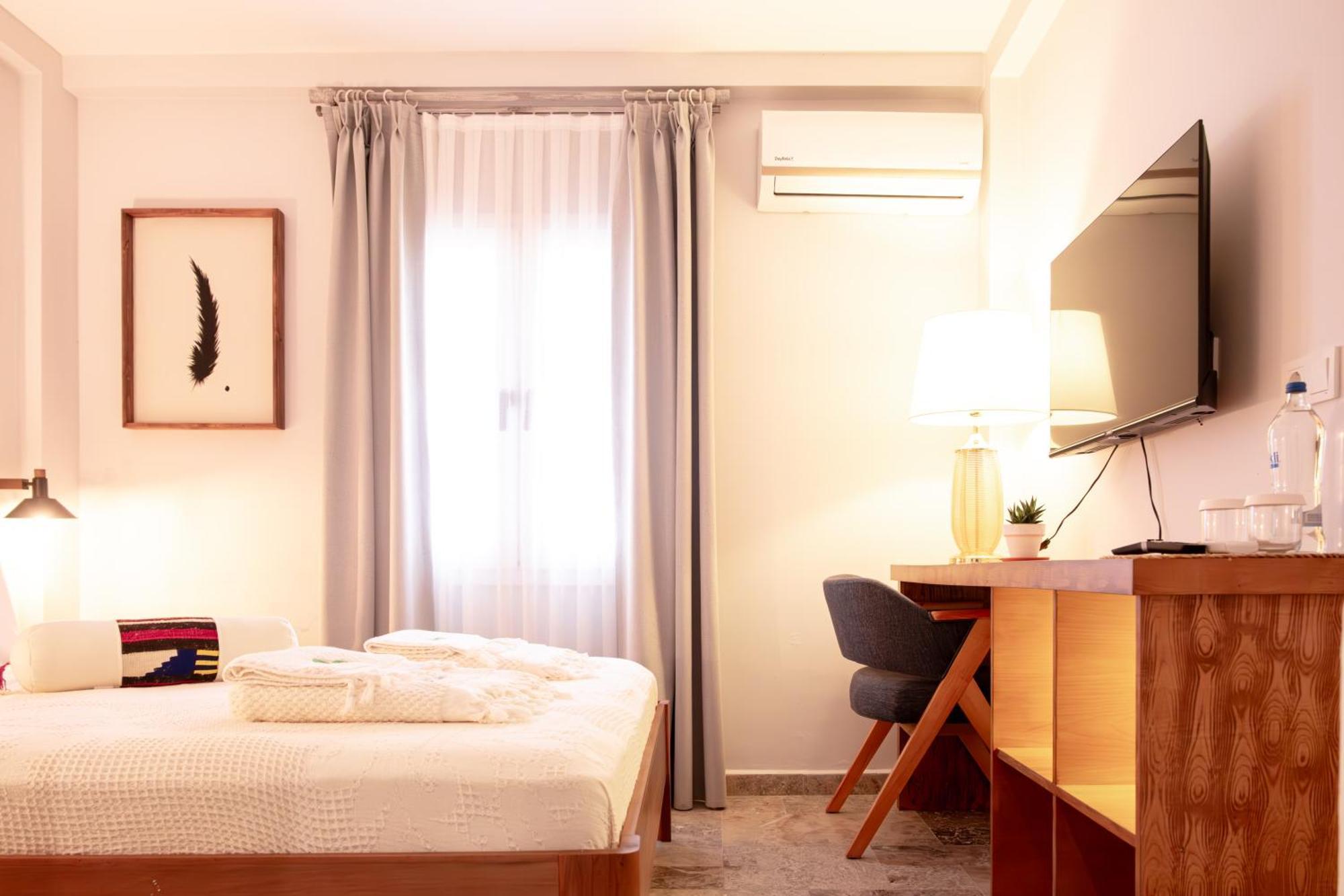 Pom Alacati Boutique Otel Çeşme Luaran gambar