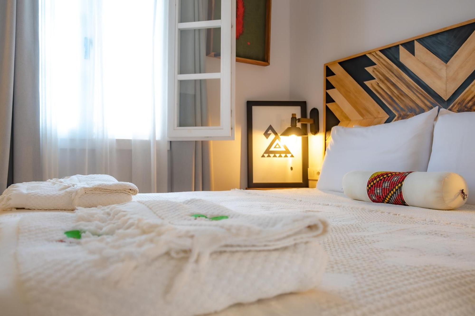 Pom Alacati Boutique Otel Çeşme Luaran gambar