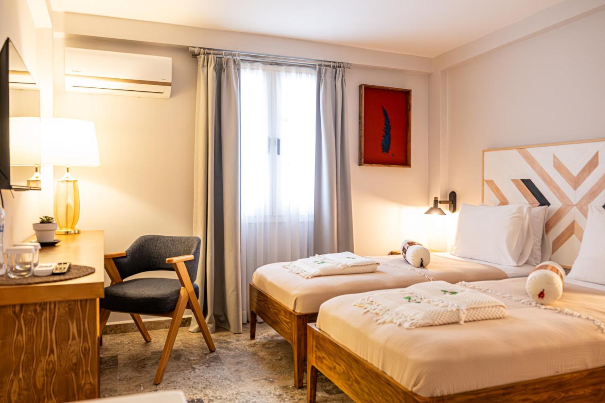 Pom Alacati Boutique Otel Çeşme Luaran gambar