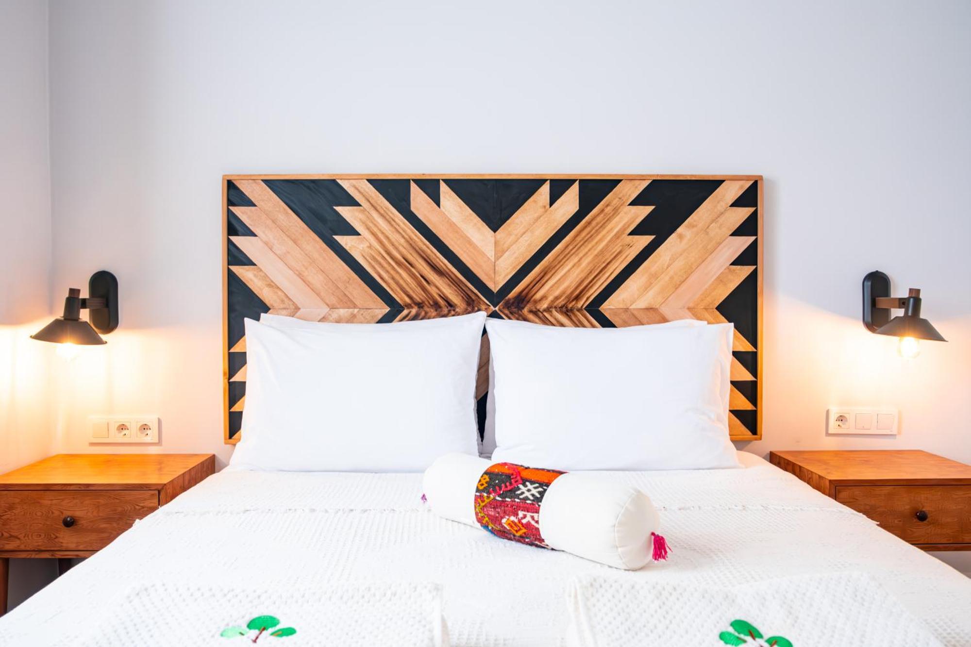Pom Alacati Boutique Otel Çeşme Luaran gambar